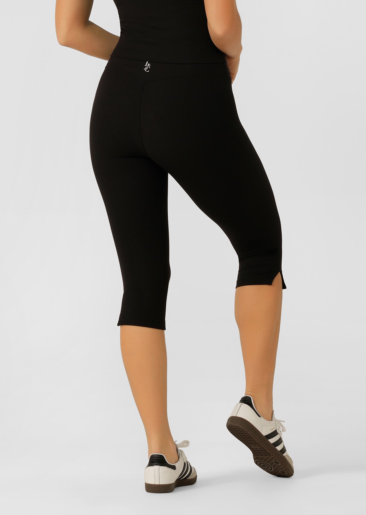 Irresistible 3/4 Capri Leggings – Lorna Jane