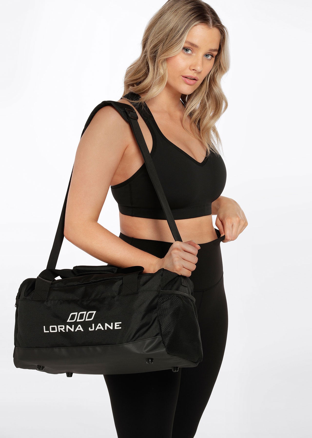Essential Gym Bag – Lorna Jane