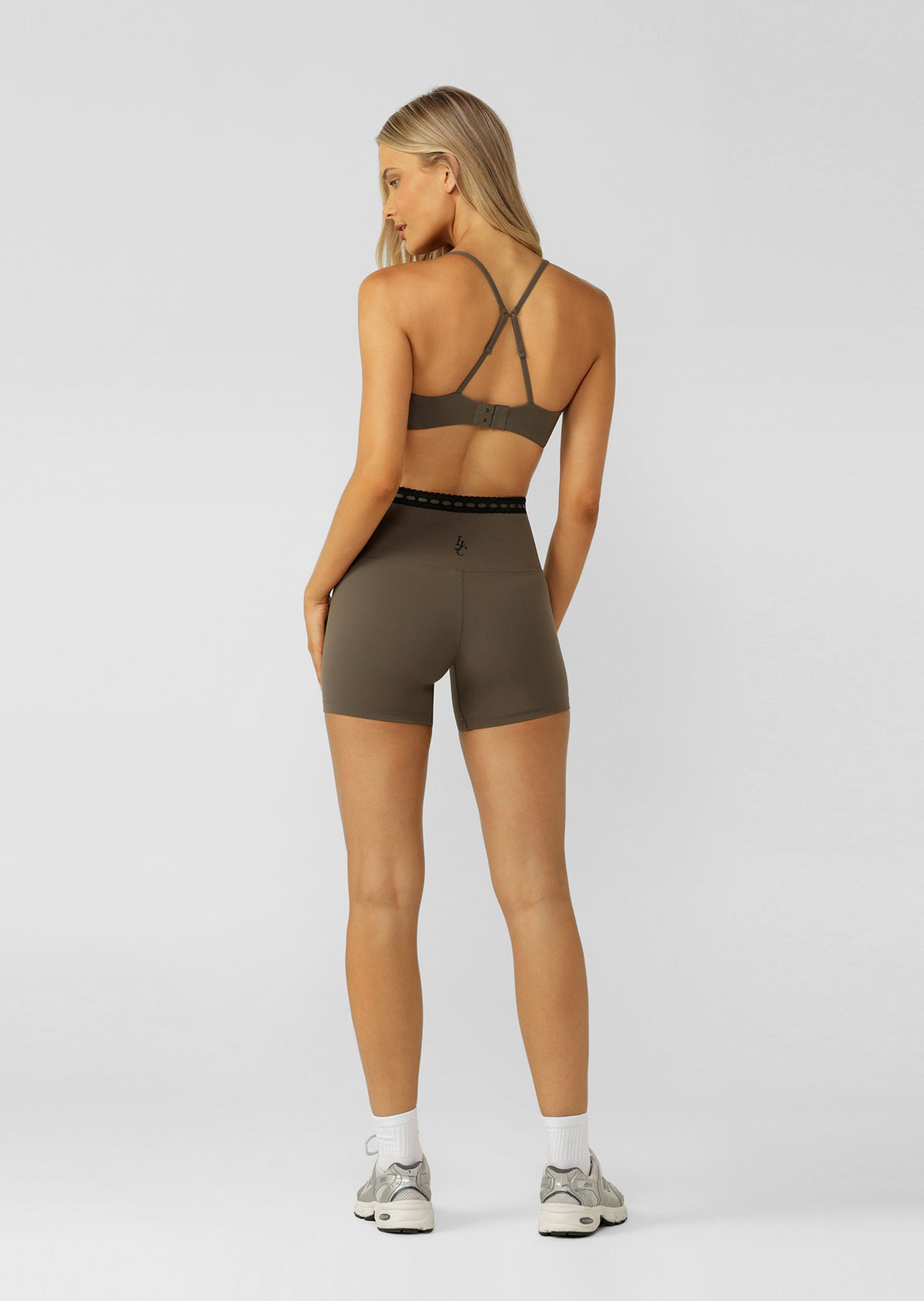 Lorna Jane In The Moment 12cm Bike Shorts - Dark Khaki Haze