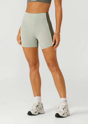 Lorna Jane Go The Distance 14cm Bike Shorts - Agave Green