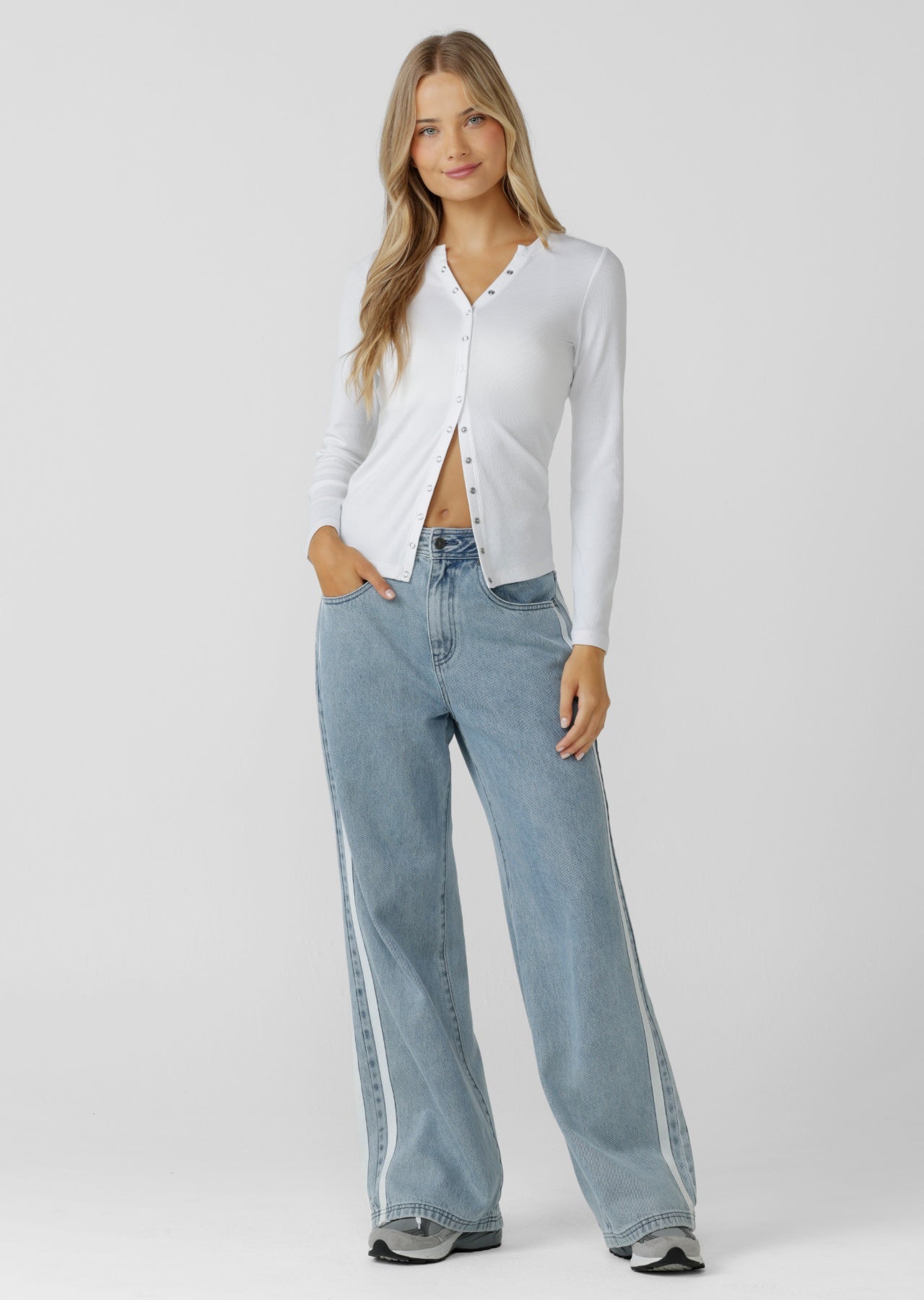 Lorna Jane Nostalgia Light Wash Denim Pants - Light Blue Washed Denim