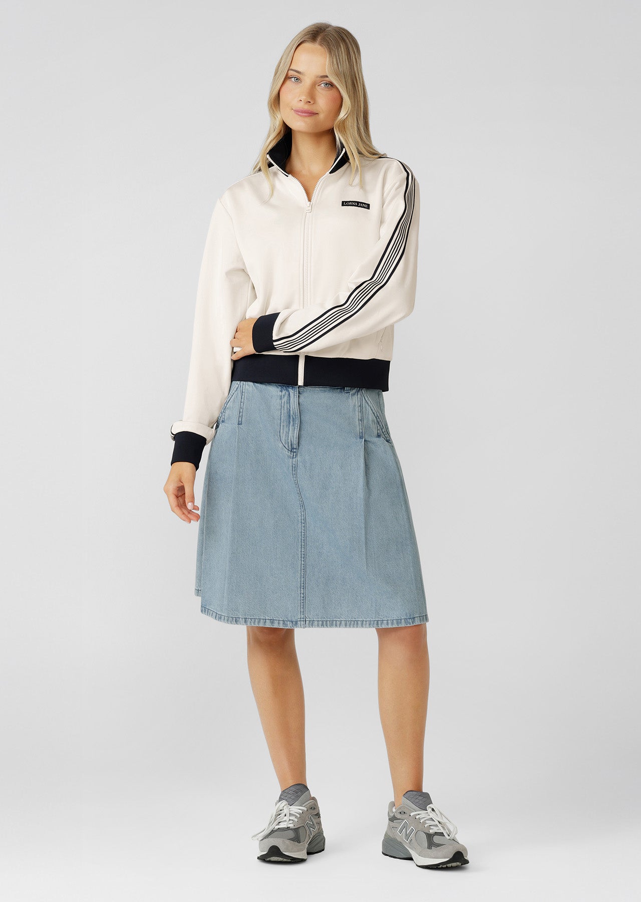 Lorna Jane Relay Denim Pleat Skirt - Light Blue Washed Denim