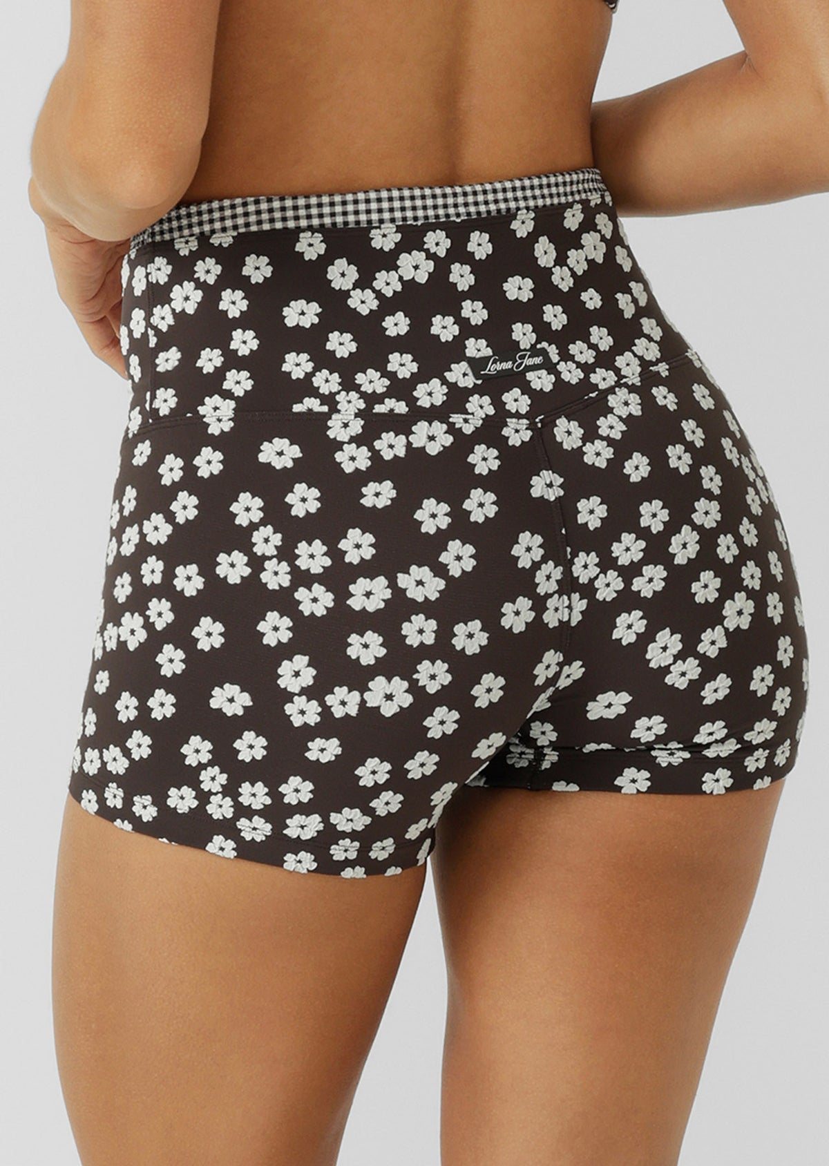 Lorna Jane Wildflower 9cm Bike Shorts - Volcano