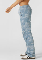 Lorna Jane Aloha Denim Flashdance Pants - Aloha Blues Print