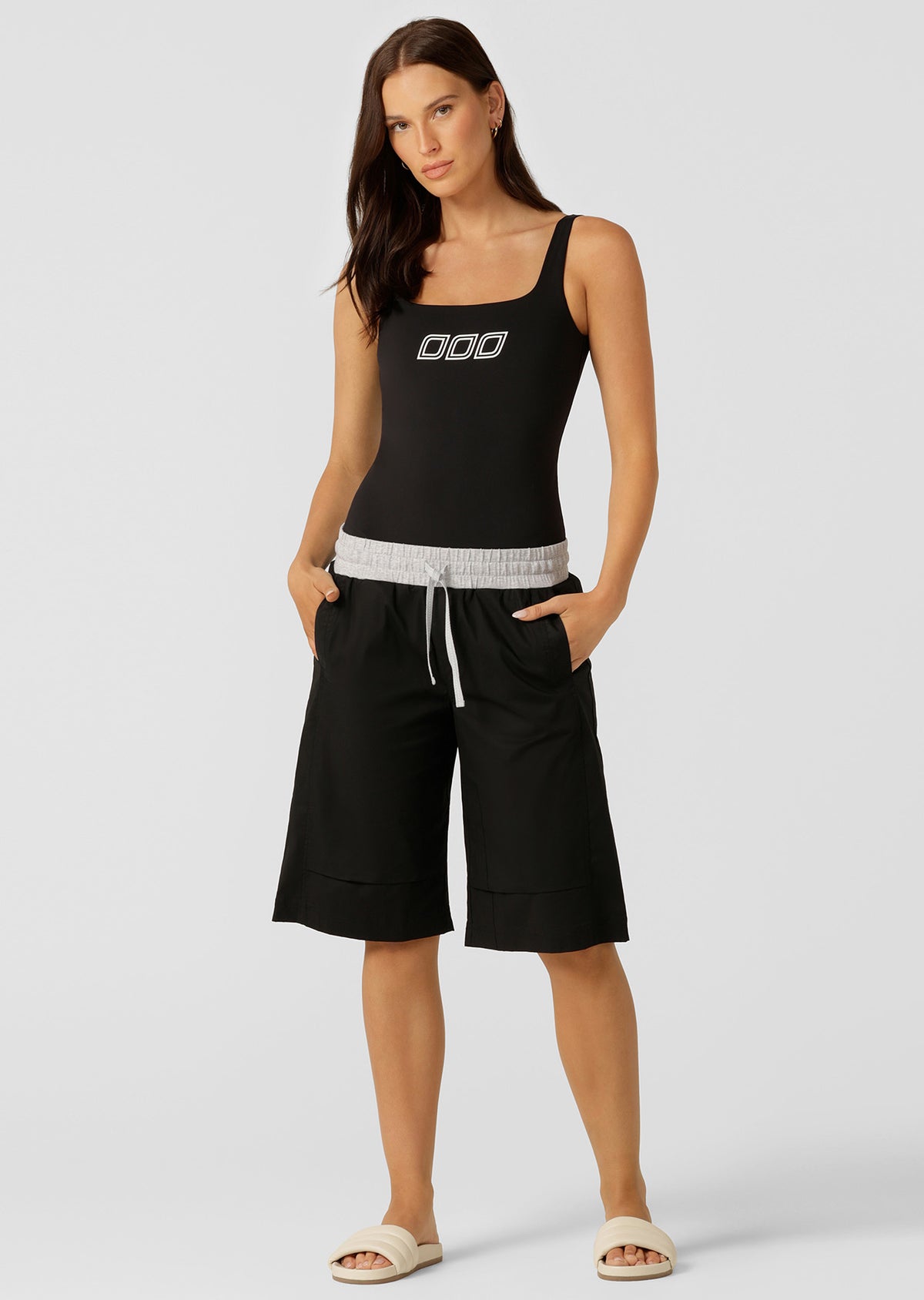 Lorna Jane Flashdance 3/4 Shorts - Black