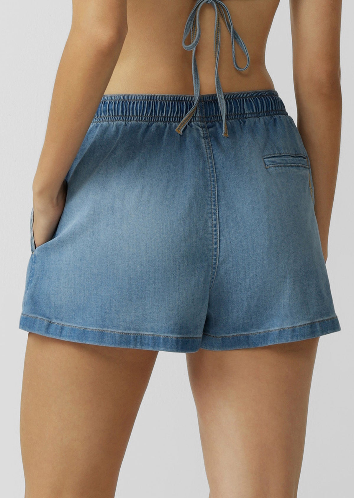 Lorna Jane LJC Lightweight Washed Denim Shorts - Washed Light Blue