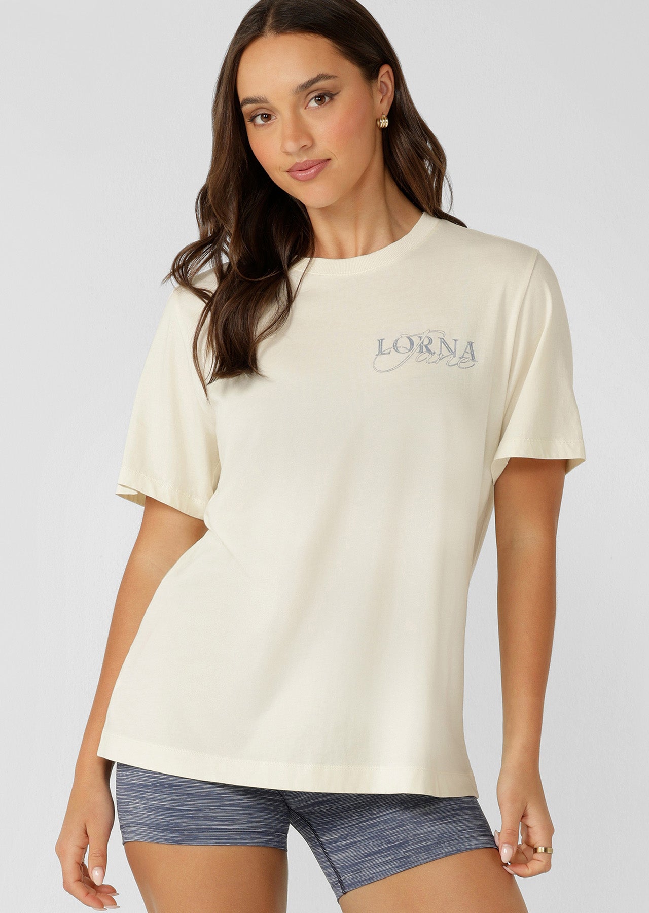 Paradise Postcard Washed Relaxed T-Shirt – Lorna Jane