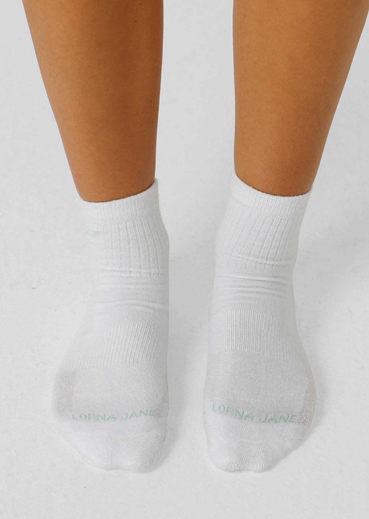 Lorna Jane LJ Quarter Crew Socks - White & Mint Cream