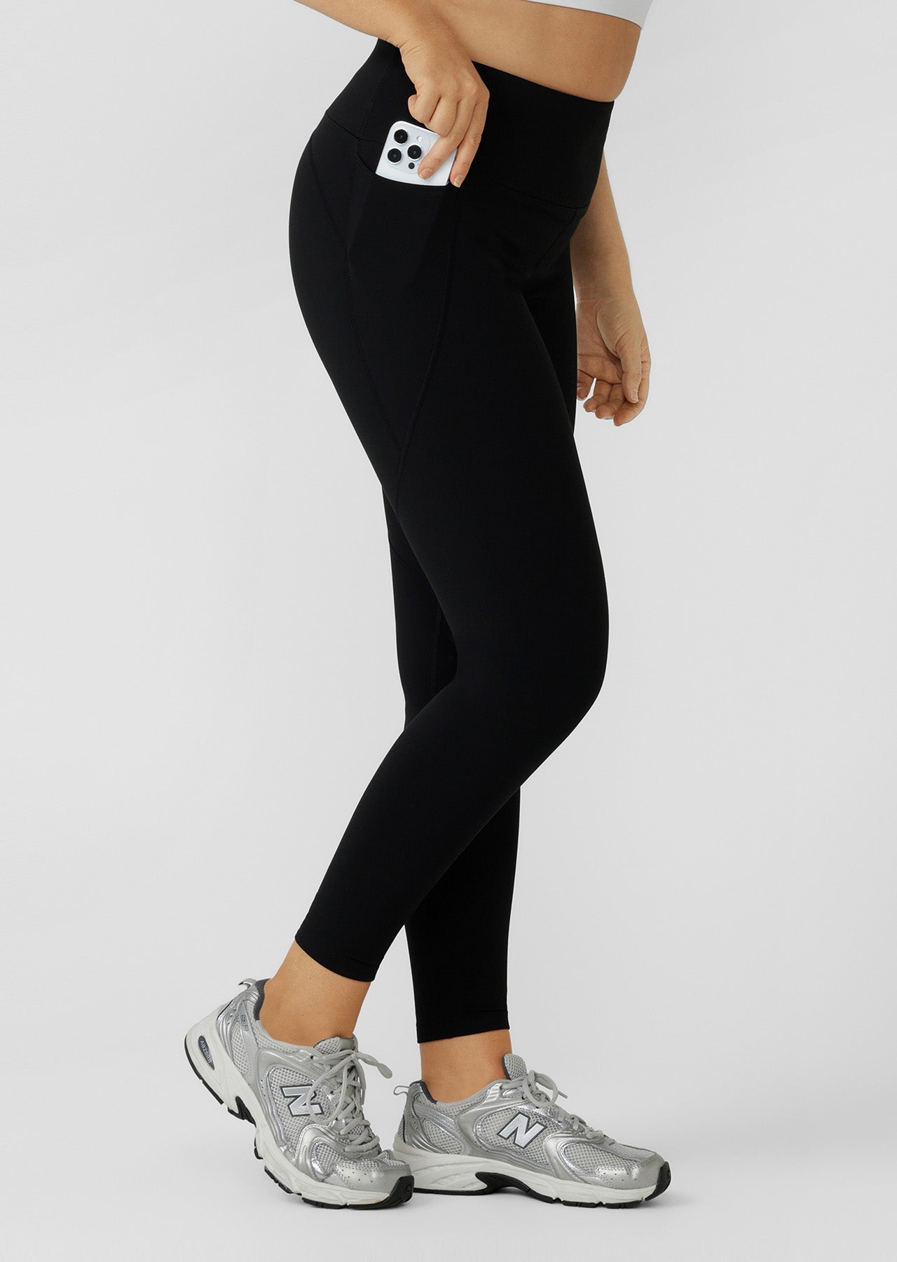 Lorna Jane Amy Thermal Phone Pocket Ankle Biter Leggings - Black