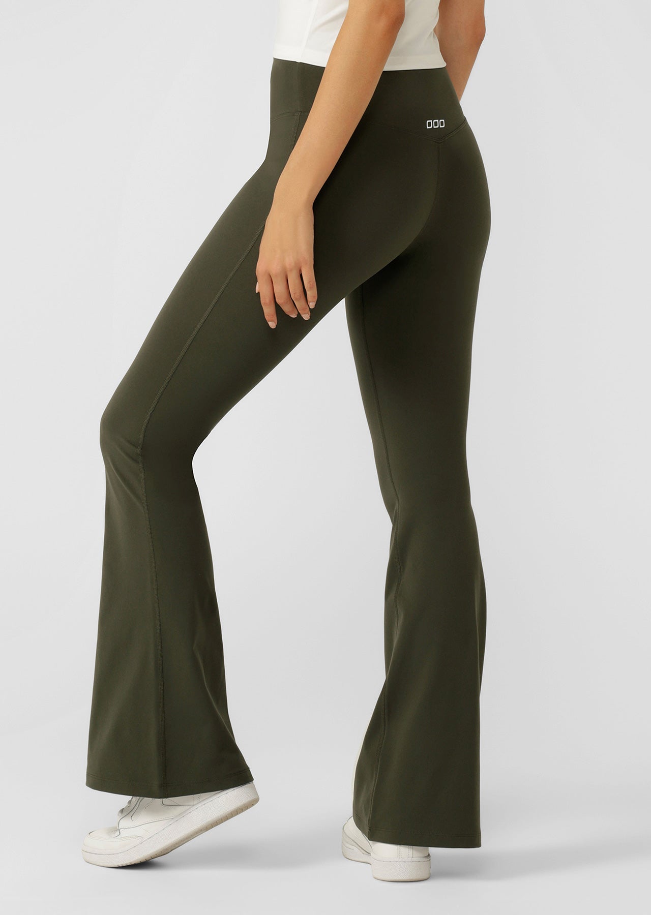 Lotus Flared Leggings – Lorna Jane