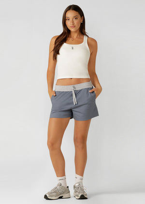 Lorna Jane Flashdance Original Shorts - Powder Grey