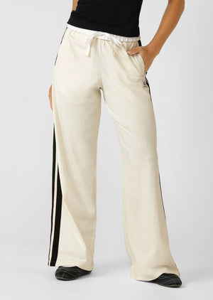 Lorna Jane Dance Pants - Cream